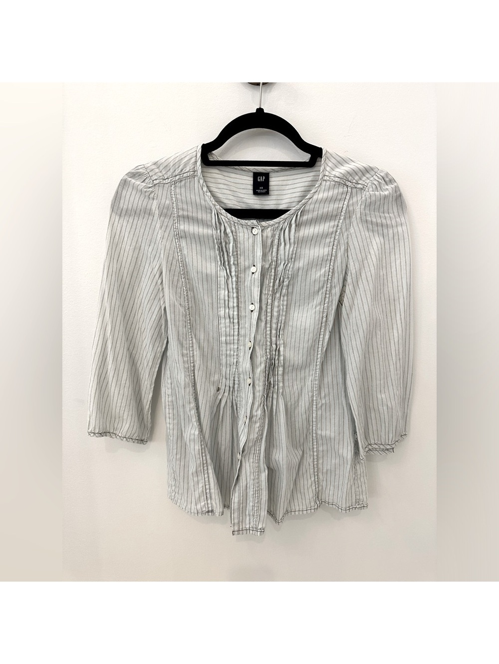 Vintage 2004 GAP Pintuck Striped Cotton Blouse XS